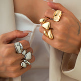 Glossy Hug Ring