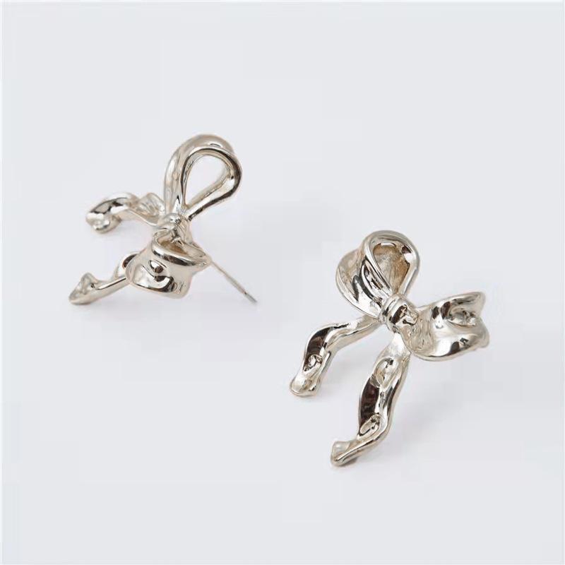 Bow Earrings